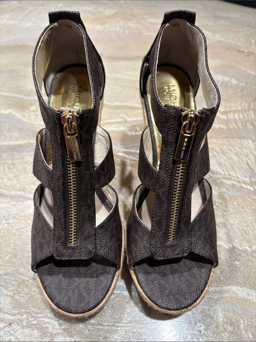 Michael Kors Damita Wedge Brown Sandals signature logo print Size 6.5